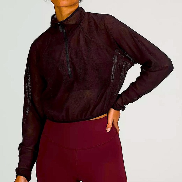 lululemon athletica Tops - 💫NWT Lululemon reversible mesh long slv crop💫